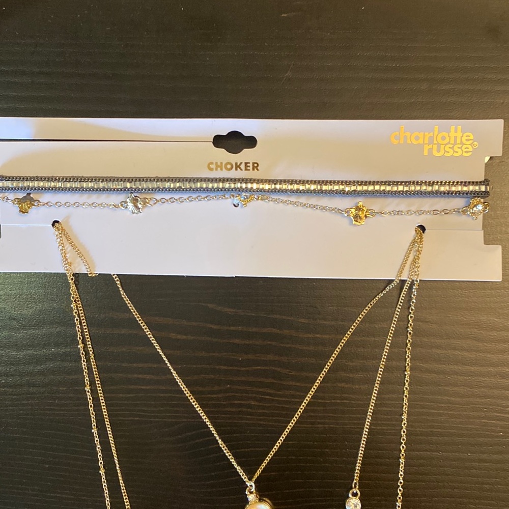 Choker and necklace set
